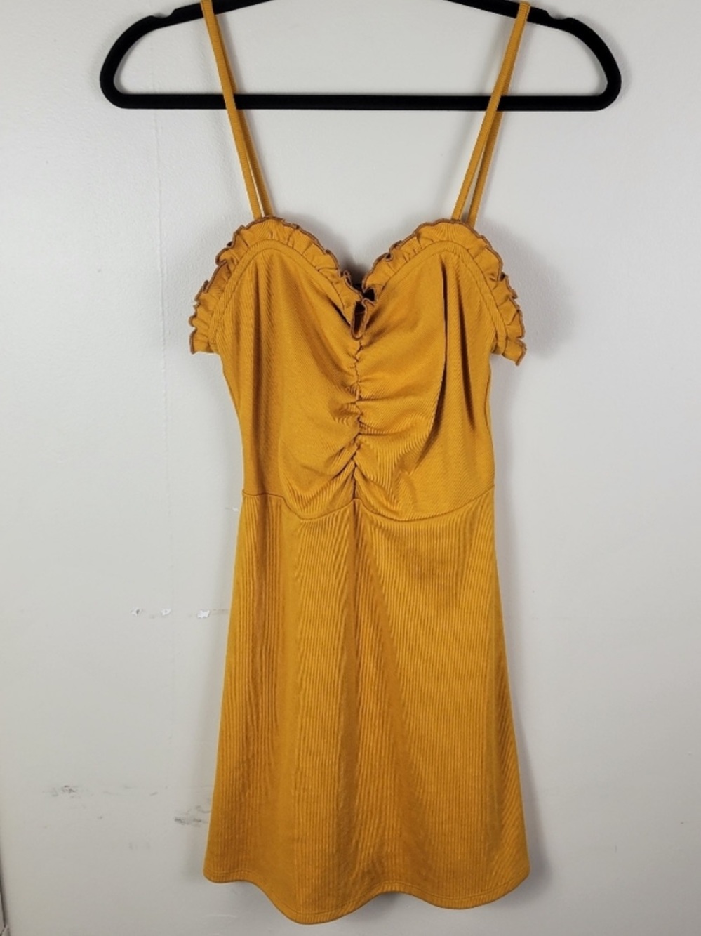 NWT Lovers + Friends Revolve Schiffer Honey Yellow Ruffle
Trim Rib Knit Mini Dre